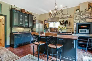 75 Charles St, Saluda, NC 28773 - Photo 13
