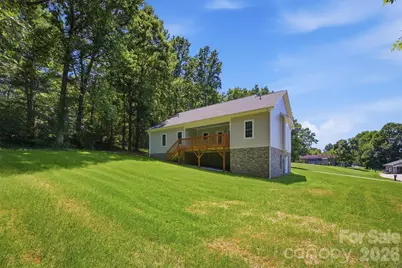 107 Meadow View Street, Morganton, NC 28655 - Photo 5