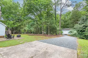7012 Knotty Pine Rd, Waxhaw, NC 28173 - Photo 23