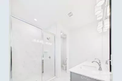 3022 Hutton Gardens Lane, Charlotte, NC 28269 - Photo 9
