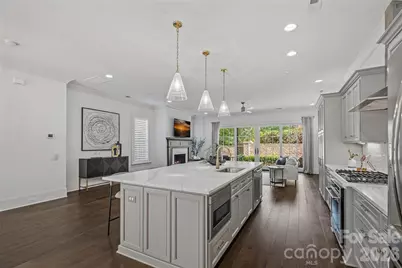 2023 Lynnwood Drive, Charlotte, NC 28209 - Photo 7