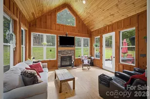 2185 Cottage Pk Rd, Morganton, NC 28655 - Photo 21