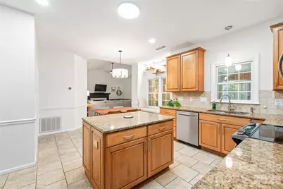 2908 Seton Drive, Matthews, NC 28105 - Photo 9