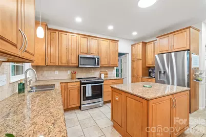 2908 Seton Drive, Matthews, NC 28105 - Photo 13