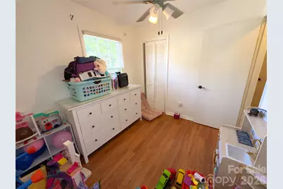 307 Meadowbrook Drive, Newton, NC 28658 - Photo 11