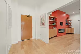 127 N Tryon St, Charlotte, NC 28202 - Photo 5