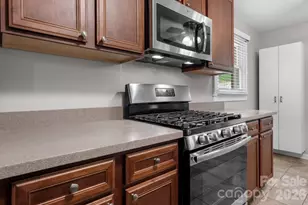 4073 Nc 226A Hwy, Marion, NC 28752 - Photo 15