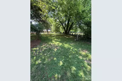 1407 N College Avenue, Newton, NC 28658 - Photo 25
