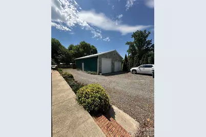 1407 N College Avenue, Newton, NC 28658 - Photo 5
