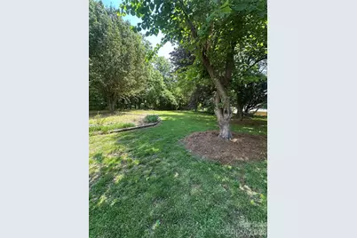 1407 N College Avenue, Newton, NC 28658 - Photo 29