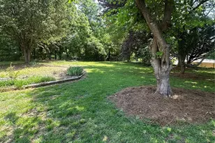 1407 N College Ave, Newton, NC 28658 - Photo 29
