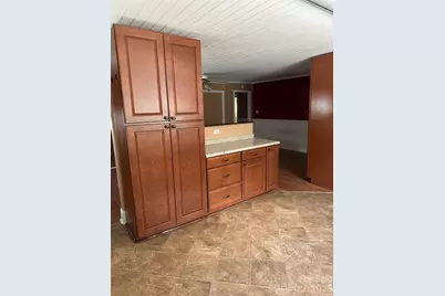 1407 N College Avenue, Newton, NC 28658 - Photo 17