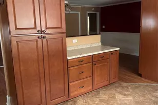 1407 N College Ave, Newton, NC 28658 - Photo 17