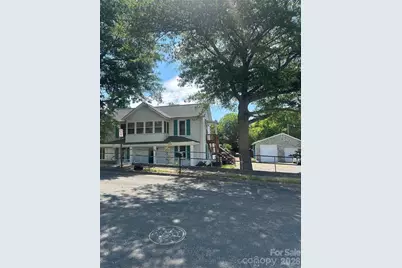 1407 N College Avenue, Newton, NC 28658 - Photo 1