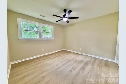 303 Deal Avenue NE, Conover, NC 28613 - Photo 15