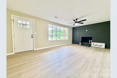 303 Deal Avenue NE, Conover, NC 28613 - Photo 5