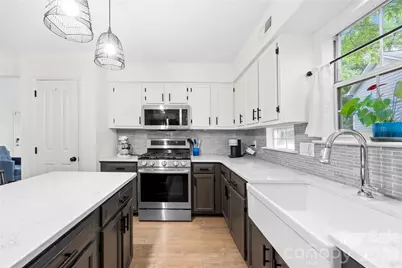 801 Mill Run Drive, Charlotte, NC 28209 - Photo 15