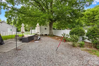 801 Mill Run Drive, Charlotte, NC 28209 - Photo 29