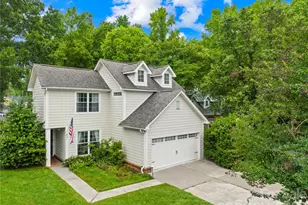 801 Mill Run Dr, Charlotte, NC 28209 - Photo 1