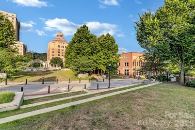 122 College Street #202, Asheville, NC 28801 - Photo 31