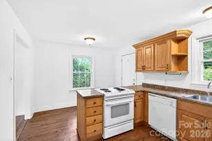 122 Coleman Ave, Asheville, NC 28801 - Photo 7