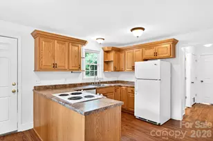122 Coleman Ave, Asheville, NC 28801 - Photo 5