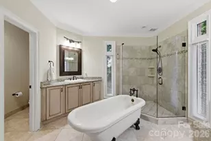 2420 Crofte Dr, Sherrills Ford, NC 28673 - Photo 11