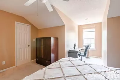 8263 Southgate Commons Drive, Charlotte, NC 28277 - Photo 17