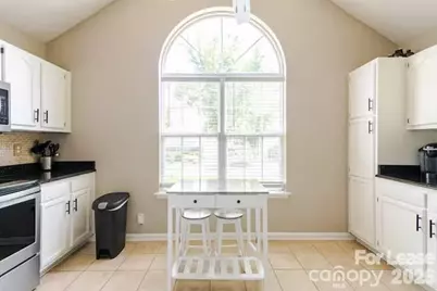 8263 Southgate Commons Drive, Charlotte, NC 28277 - Photo 7