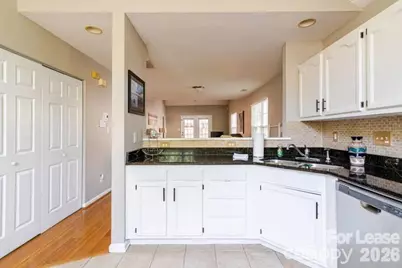 8263 Southgate Commons Drive, Charlotte, NC 28277 - Photo 5