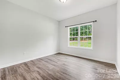 324 N Milford Drive, Salisbury, NC 28144 - Photo 9