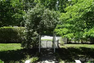 33 Church St, Weaverville, NC 28787 - Photo 27