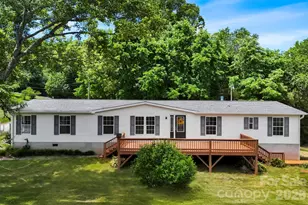 135 Prevost St, Waynesville, NC 28786 - Photo 1