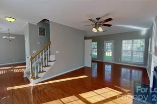 7236 Rock Island Rd, Charlotte, NC 28278 - Photo 3