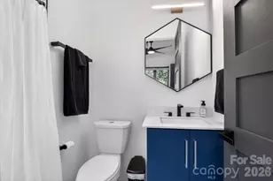 1005 Zinc Ln, Charlotte, NC 28205 - Photo 5