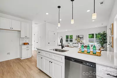 402 Pleasant Avenue, Kannapolis, NC 28081 - Photo 7