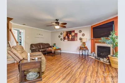 7829 Ponderosa Pine Lane, Charlotte, NC 28215 - Photo 15
