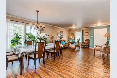 7829 Ponderosa Pine Lane, Charlotte, NC 28215 - Photo 9