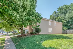 7829 Ponderosa Pine Ln, Charlotte, NC 28215 - Photo 3