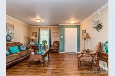 7829 Ponderosa Pine Lane, Charlotte, NC 28215 - Photo 5