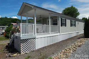 219 Pike Point, Waynesville, NC 28785 - Photo 3
