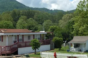 219 Pike Point, Waynesville, NC 28785 - Photo 5