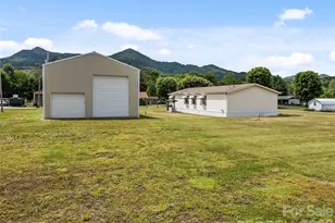 25 Lester Ln, Waynesville, NC 28785 - Photo 5