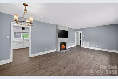 2432 Oakwood Circle, Rock Hill, SC 29732 - Photo 11