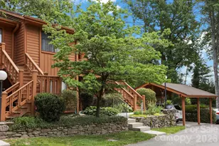 581 Courtwood Ln, Hendersonville, NC 28739 - Photo 27