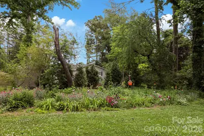 581 Courtwood Lane #4, Hendersonville, NC 28739 - Photo 25