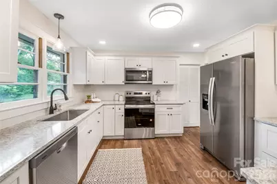 209 View Street, Asheville, NC 28806 - Photo 9