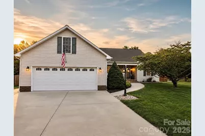 5700 Aspiran Drive, Catawba, NC 28609 - Photo 1