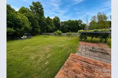5700 Aspiran Drive, Catawba, NC 28609 - Photo 11