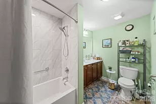 5418 Prosperity View Dr, Charlotte, NC 28269 - Photo 11